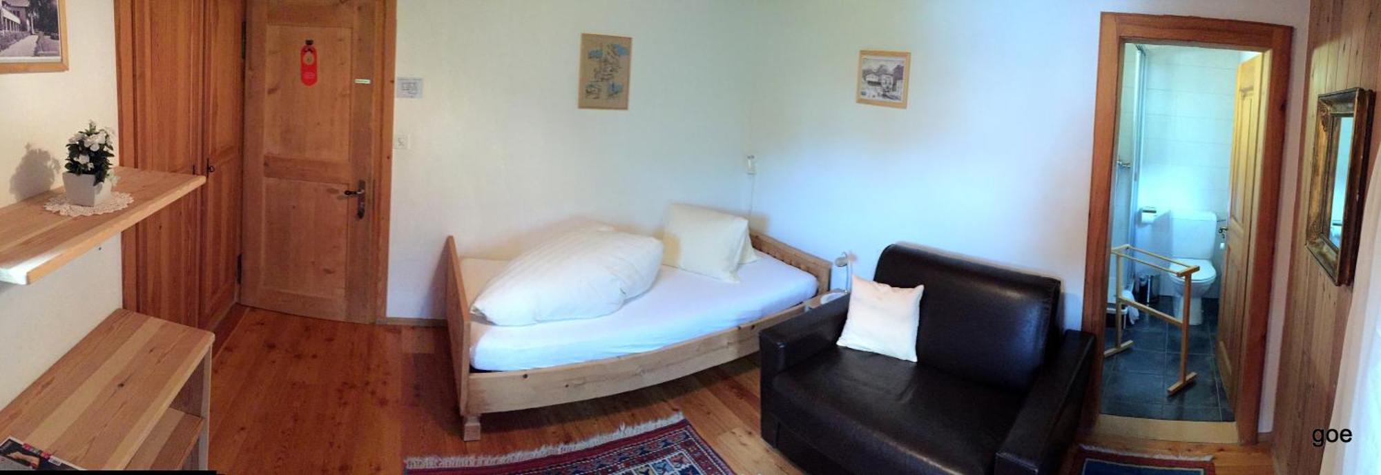Hotel Chasa Sofia Scuol Quarto foto
